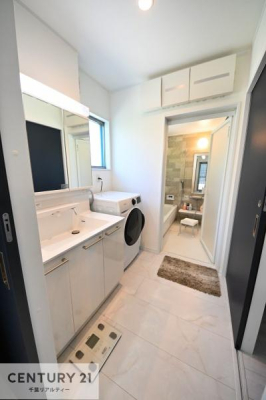 ʑEʏ Oʋdl̐ʏ́AgȂ݂₷I͎[ɂȂĂ܂BhC[₨ϓЕt̂ŐʑXbLƌ邱Ƃo܂I