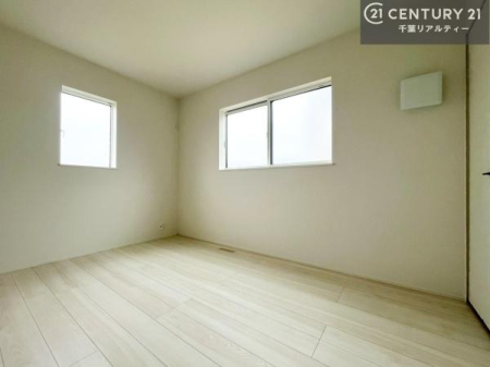 m m͎qQAFXƗprʂɗpł܂ˁB
[͂ՂȂ̂ŁALXC悭߂Ƃł܂B