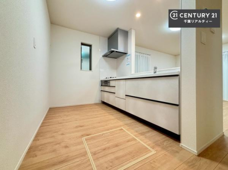 Lb` R͎Ôł̓isł܂B
OtłBXy[XLXĂ׍Ƃ₷Ig肪ǂVXeLb`łI