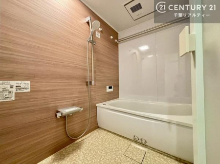  l͋̕C̃oX[́AVbNȃfUCŃoX^C[I
d撣Ă邲JɂD݂̓̓܂āAył݂Ă͂ł傤H