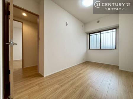 m EݔƂɃtH[ς݂̂߁ApԂ}ĐVn߂܂BɓłԂŁAZ₷ɏZݑւɂœKłB