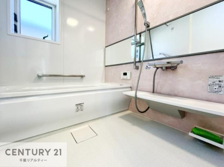  LXoXň̔tbVBL΂̂ŁAɂƐZ܂ˁĨoX^Cy݂ɂȂ܂B