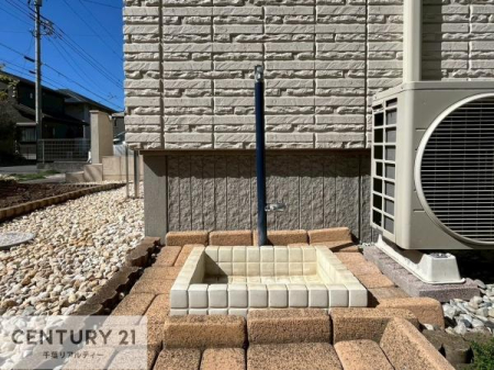  ɂ́AOtĂ܂IK[fjOď͂ql̐Vтy߂܂I
Xy[X̂ő̃rOƂđ劈􂵂łI