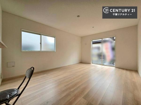 rO SnǂrO͉ƑRƏW܂܂BƑcR̎ԂłBƑƁAw[Ԃ߂łˁB邭JIȋԂłB