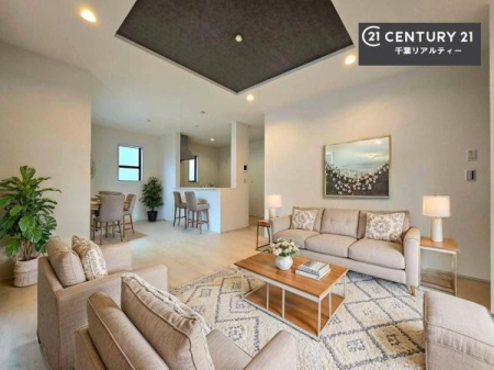 rO ƋCGp[XłBĴLXLDKI\t@[_CjOe[uuĂɂȂȂ̂ŉKɉ߂܂IR~jP[V₷rOłI