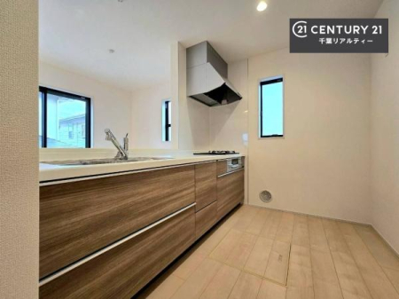 Lb` Ƃ肠钲Xy[XōƂ₷KȃLb`łI
qlƈꏏɂَqy߂LXXy[XłByԂɂȂ肻łˁI