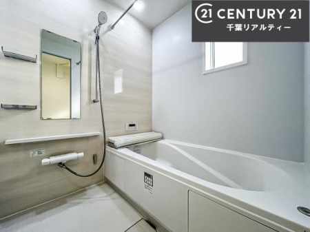  LXoXň̔tbVBL΂̂ŁAɂƐZ܂ˁI炩ȐŐ݌vĂ났̂ЂƎLӋ`ɖ킦oX[łB