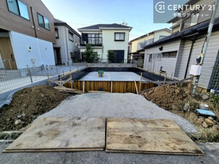 nOώʐ^ ݌zB͖邭JIȃrOŐVݔ̃Lb`ȂǉKȋԂL܂B