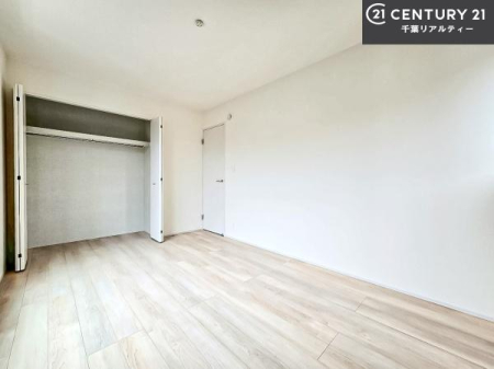 Q DޗḿA̖ڊo߂CǂłˁBԂƉ߂Ƃł܂BDF̃t[OǂȉƋɂ}b`܂I