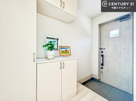  V[Y{bNXtȂ̂ŁAւЕt|₷łI
XbLւŌ˂JuԁÂSnԂo}Ă܂B
