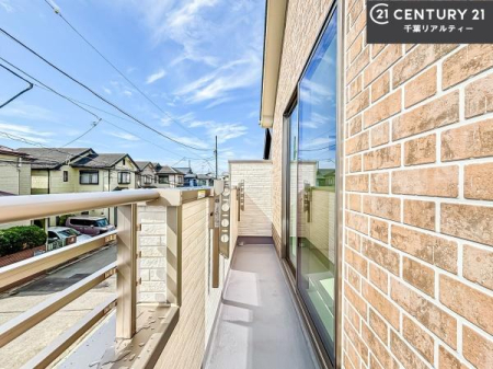 oRj[ zǍDȃoRj[łIꂽɂ͐nJIȎԂy߂܂B