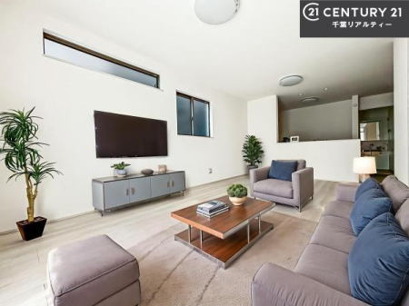 rO ƋCGp[XłBĴLXLDKI\t@[_CjOe[uuĂɂȂȂ̂ŉKɉ߂܂IR~jP[V₷rOłI