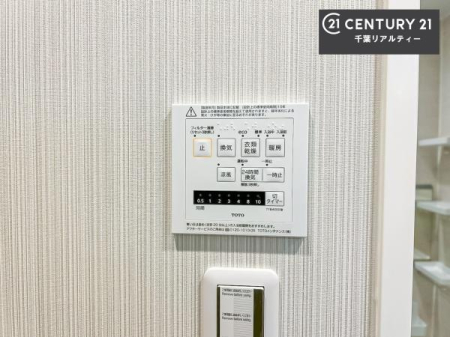 ̑ g[tĂ閣͓IȎdlłI~̓q[gVbN̗\hɂg܂B
J̓ł󕨂̂ŁA󕨂ߍ݂ɂI