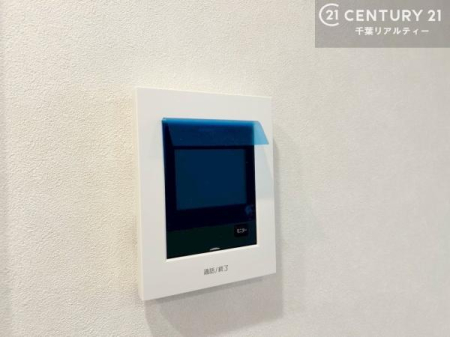 ̑ TVj^[tC^[złql̂ԒȂǂSłˁB
{^ЂƂłC̏ƂƂ̂II[goXB