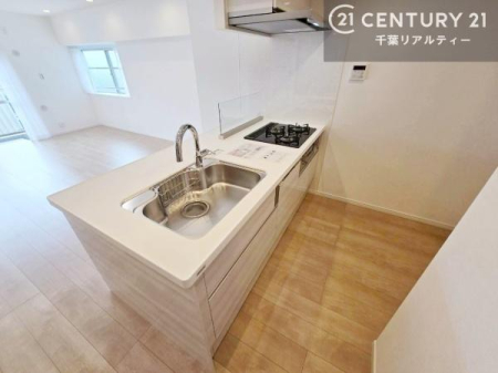 Lb` Ƃ₷VXeLb`łI[tĂ̂ŁAXy[XɕuȂčςނ̂ŁALXgāAKɍƂł܂I