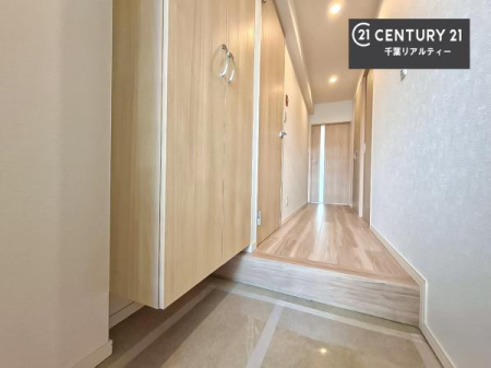  V[Y{bNXtȂ̂ŁAւЕt|₷łI
XbLւŌ˂JuԁÂSnԂo}Ă܂B