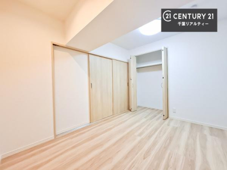 q [Xy[XtĂ̂ŁA}ȗqłU炩TbƕЂÂđϕ֗łI