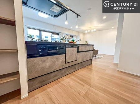 Lb` Ƃ肠钲Xy[XōƂ₷KȃLb`łI
qlƈꏏɂَqy߂LXXy[XłByԂɂȂ肻łˁI