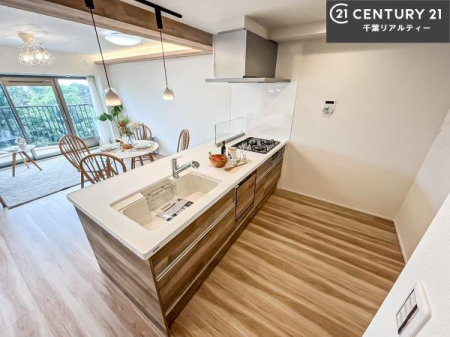 Lb` lC̑ΖʎVXeLb`̗pĂ܂IƑ̃R~jP[VRƑ݌vłB
qlɂڂ͂̂ŊłˁB[͂܂I