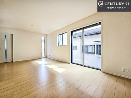 rO ĴLXLDKI\t@[_CjOe[uuĂɂȂȂ̂ŉKɉ߂܂IR~jP[V₷rOłI