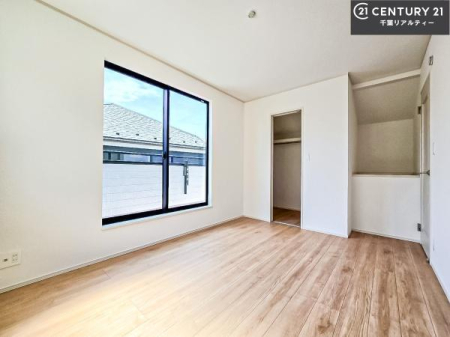 m oRj[ɖʂĂmłB邭肪ACł܂INāAOɏoĔwLт[ċzǂ}邱ƂołˁI