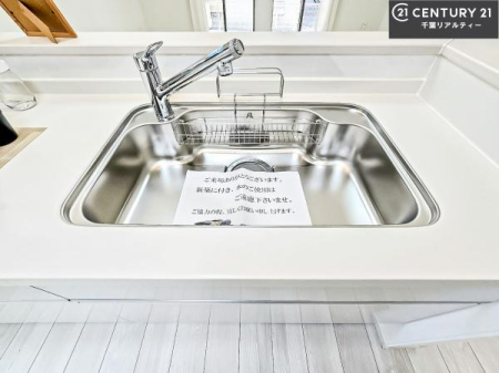 Lb` ChȃVNłˁI˂ɂ₷ƎyXdl̃VXeLb`łI
fUCƋ@\˂Lb`Ő܂ˁI