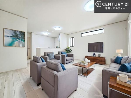 rO ƋCGp[XłBĴLXLDKI\t@[_CjOe[uuĂɂȂȂ̂ŉKɉ߂܂I
R~jP[V₷rOłI