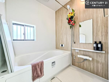  l͋̕C̃oX[́AoĂăoX^C[I
d撣Ă邲JɂD݂̓̓܂āAył݂Ă͂ł傤H