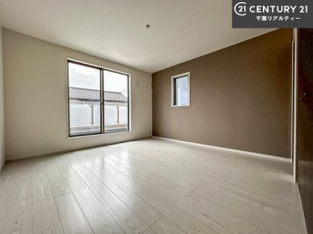 m oRj[ɖʂĂmłB邭肪ACł܂INāAOɏoĔwLт[ċzǂ}邱ƂołˁI