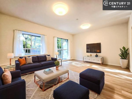 rO ƋCGp[XłBĴLXLDKI\t@[_CjOe[uuĂɂȂȂ̂ŉKɉ߂܂IR~jP[V₷rOłI