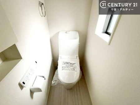 gC 1E2KɃgC܂I̖Zԑт҂ɂ݂łˁBƂ̂gCłꂪ₷łI