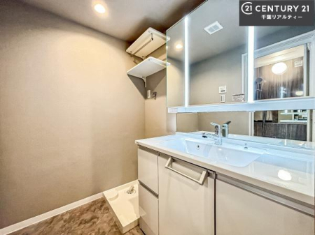 ʑEʏ Oʋdl̐ʏ́AgȂ݂₷I͎[ɂȂĂ܂BhC[₨ϓЕt̂ŐʑXbLƌ邱Ƃo܂I