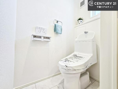 gC 1E2KɃgC܂I̖Zԑт҂ɂ݂łˁBƂ̂gCłꂪ₷łI