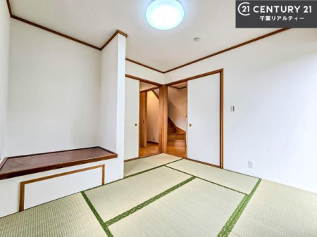 a ^^~̍肪炬^AbNXԁB傫ĴaƂȂĂ܂B{l̐Suav̋ԁB