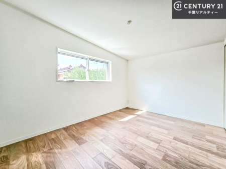 q |oȂ́Aql̂ƂĂSłI
[Xy[X[Ă̂ŎU炩TbƕЕt܂I