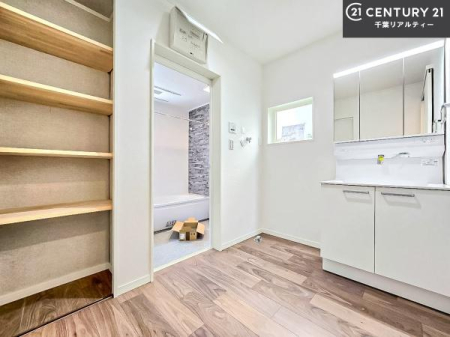 ʑEʏ Oʋdl̐ʏ́AgȂ݂₷I͎[ɂȂĂ܂BhC[₨ϓЕt̂ŐʑXbLƌ邱Ƃo܂I