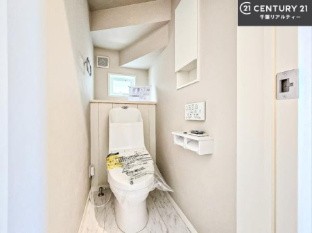 gC 1E2KɃgC܂I̖Zԑт҂ɂ݂łˁBƂ̂gCłꂪ₷łI