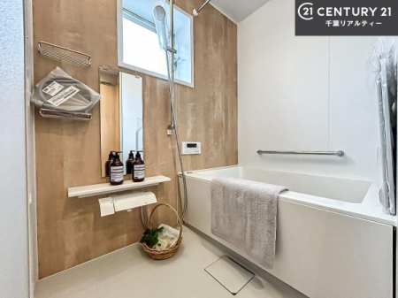  l͋̕C̃oX[́AoĂăoX^C[I
d撣Ă邲JɂD݂̓̓܂āAył݂Ă͂ł傤H