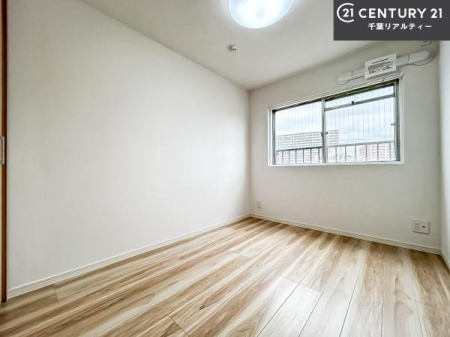 q |oȂ́Aql̂ƂĂSłI
[Xy[X[Ă̂ŎU炩TbƕЕt܂I