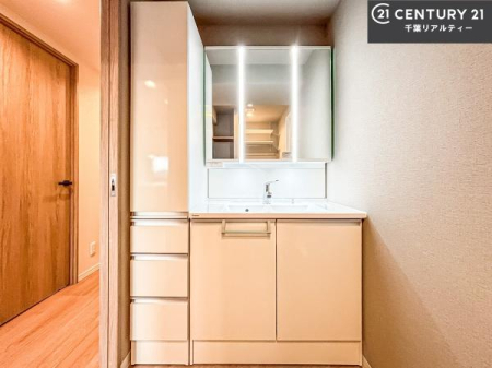 ʑEʏ Oʋdl̐ʏ́AgȂ݂₷I͎[ɂȂĂ܂BhC[₨ϓЕt̂ŐʑXbLƌ邱Ƃo܂I