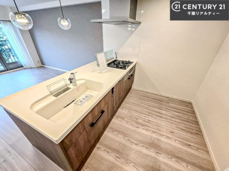 Lb` ChȃVNłˁI˂ɂ₷ƎyXdl̃VXeLb`łI
fUCƋ@\˂Lb`Ő܂ˁI