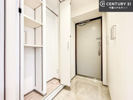  V[Y{bNXtȂ̂ŁAւЕt|₷łI
XbLւŌ˂JuԁÂSnԂo}Ă܂B
