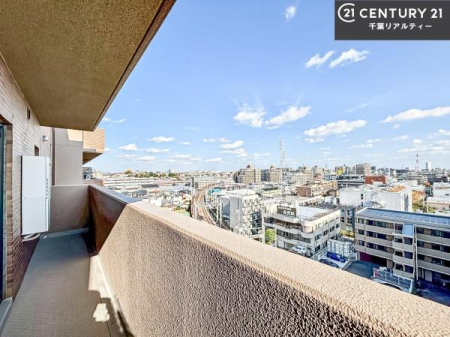 oRj[ zǍDȃoRj[łIꂽɂ͐nJIȎԂy߂܂B
