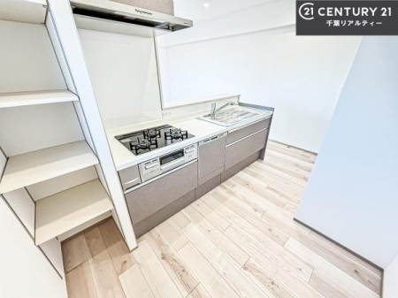 Lb` Ƃ₷VXeLb`łI[tĂ̂ŁAXy[XɕuȂčςނ̂ŁALXgāAKɍƂł܂I