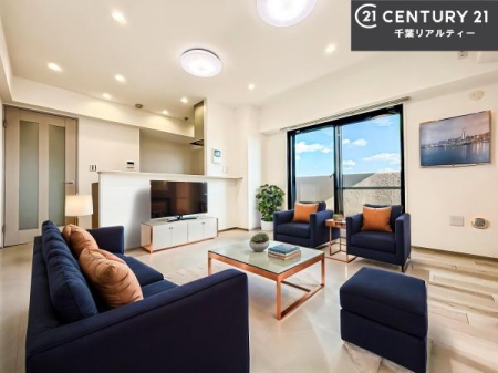 rO ƋCGp[XłBSnǂrO͉ƑRƏW܂܂BƑcR̎ԂłBƑƁAw[Ԃ߂łˁB邭JIȋԂłB