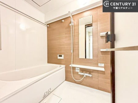  l͋̕C̃oX[́AoĂăoX^C[I
d撣Ă邲JɂD݂̓̓܂āAył݂Ă͂ł傤H
