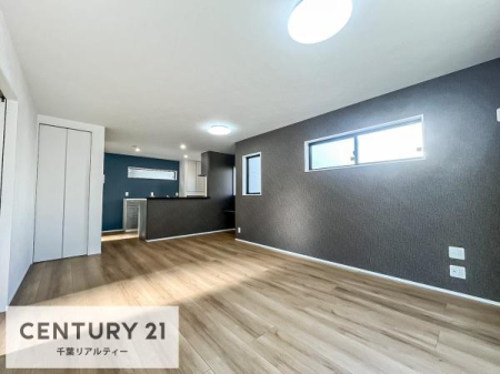 rO 傫ȑ炽Ղ̓荞ޖ邢kcjBΖʎLb`łŜn܂BƑƃR~jP[VƂ̂ɂfnncIȂqlĂSĂł܂ˁB