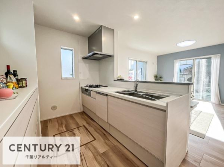 Lb` lC̑ΖʎVXeLb`̗pĂ܂IƑ̃R~jP[VRƑ݌vłB
qlɂڂ͂̂ŊłˁB[͂܂I