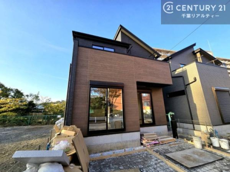 ԏ ԃXy[X2䕪܂IZJhJ[͂AoCN⎩]ԂȂǂuꏊɍ܂B