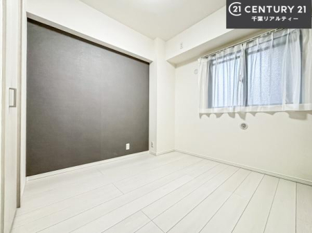 q |oȂ́Aql̂ƂĂSłI
[Xy[X[Ă̂ŎU炩TbƕЕt܂I